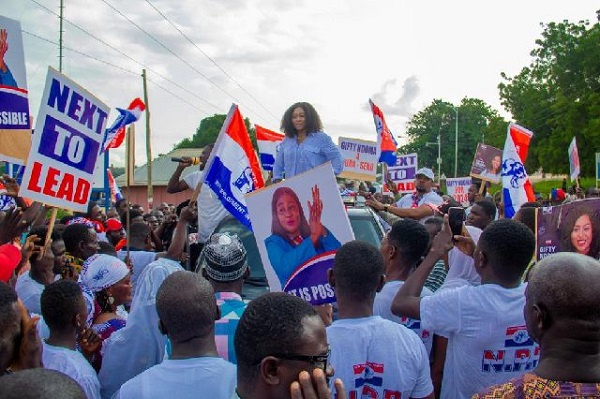 Gifty Ndoma speaks to her supporters