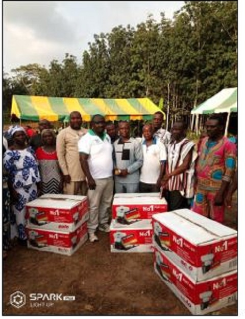 The donation was geared at supporting farmers in the constituency