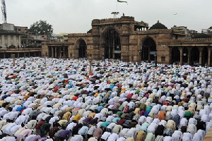 Muslims Pray