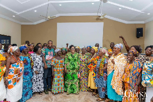 Lordina Mahama with the queen mothers from the Gbi traditional area