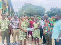 ASASCO 94 year group donates computers to alma mater