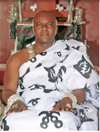 Odeefuo Amoakwa Buadu VIII, Paramount Chief