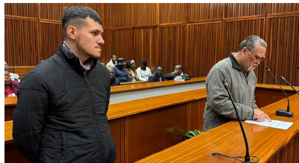 Adrian de Wet (L) told the  Zachariah Johannes Olivier (R) forced him to help get rid of two bodies