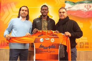 Samuel Sarfo has completed a one-and-half-year move to Saipa FC