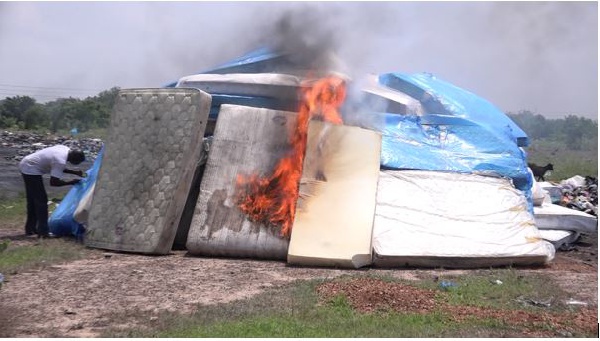 145 used mattresses that were imported for commercial purposes were burnt by the Customs
