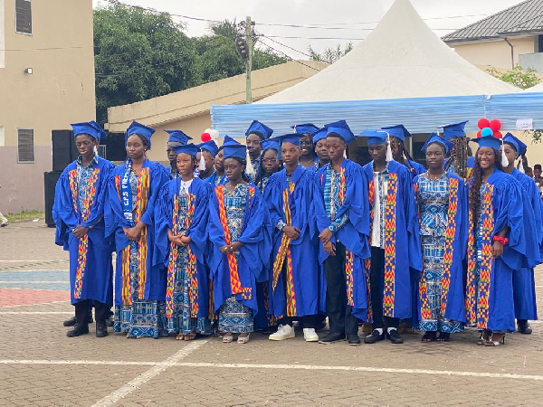 The ceremony also honoured outstanding students, dedicated staff, and supportive parents