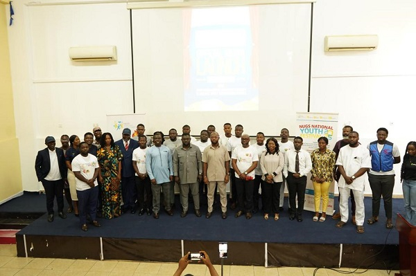The NYA CEO, Osman Ayariga in a group photo with NUGS officials and members