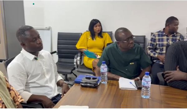 Akandoh among other health practitioners