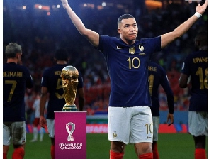 Kylian Mbappe has scored 5 goals in the 2022 FIFA World Cup