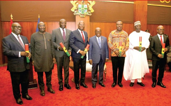 President Akufo-Addo , Vice-President Mahamudu Bawumia with the mini