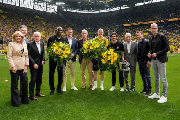 Otto Addo (fourth left) will now focus fully on the Black Stars job