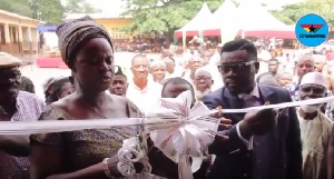 1994 old students of Alajo 1&2 School donate ultra modern ICT centre to the school