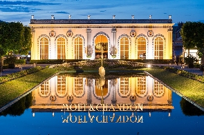 Moët & Chandon Orangerie