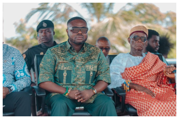 Dr Gabriel Kwamigah-Atokple (in green) is the Volta Regional Representative on the Council of State