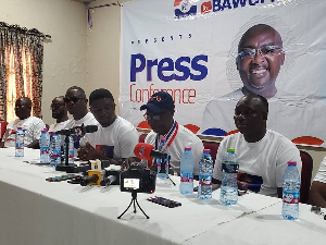 The press conference was attended by supporters and some executives of the party
