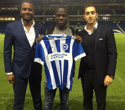 Elvis Manu has joined Brighton and Hove Albion from Feyenoord
