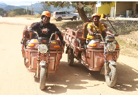 Daires Mutamangira [right] and Rejoice Mandipedza in Hauna, Zimbabwe