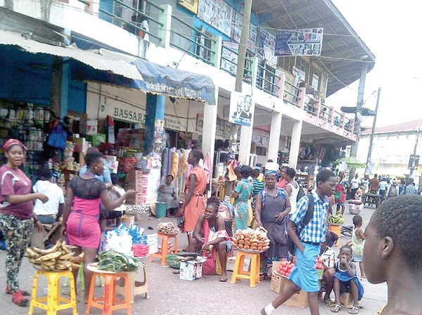 Traders and hawkers have taken over  pavements meant for pedestrians