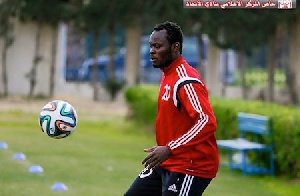 Aduana midfielder Yaya Mohammed