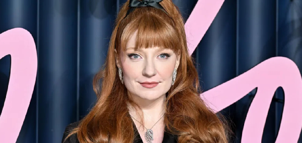 Girls Aloud singer Nicola Roberts pregnant with first child