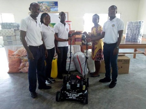 Saint Luke Methodist Youth Fellowship donated items to Rafiki Satellite Village