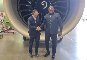 Boeing executive with Amb VE Smith