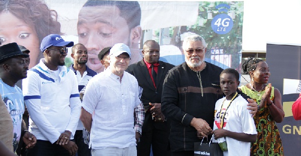 Winners in a group picture with former President J.J Rawlings and officials from Surfline