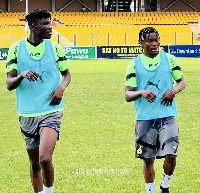 Fatawu Issahaku with a teammate