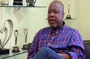 Kwame Sefa Kayi was adjudged the 2017 Journalist of the Year by the GJA