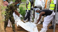 Detectives and forensic experts begin examine di site on Friday