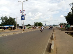 NPP, NDC in a 'tug of flags' on the Bolga-Navrongo Highway ahead of Akufo-Addo's tour