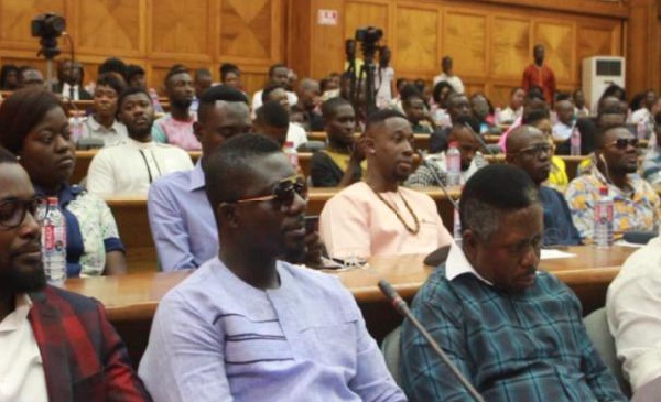 Stakeholders in the Ghana Film Industry have been advised to form a united front for the growth