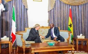 The Italian Prime Minister in a handshake with Vice-President Dr Mahamudu Bawumia