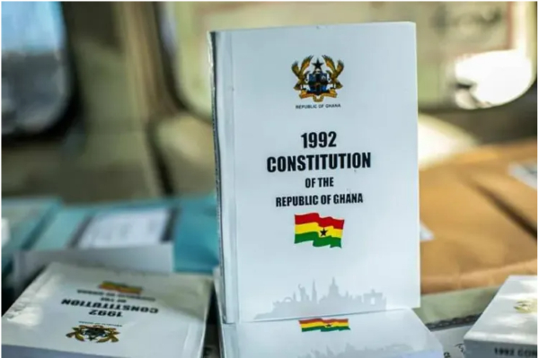 The committee's report proposes ammendments to the 1992 Constitution