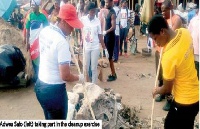 Adjoa Safo (left) taking part in the clean-up exercise