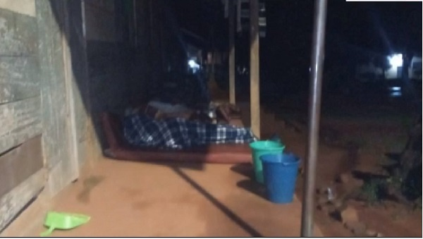 Students of Yilo Krobo SHS sleeping in the open
