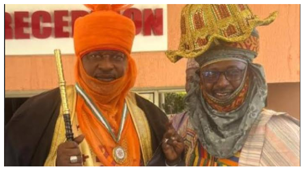 Newly installed Zanfara  community Chief in Ghana, Sarki Alhaji Amadu Musah (L)