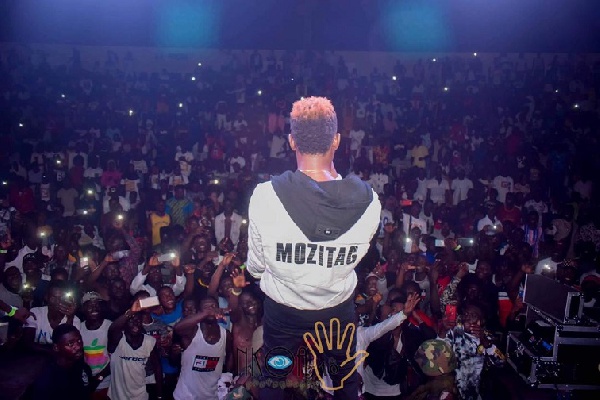 Maccasio together with some artistes performed at the Bukom Boxing Arena