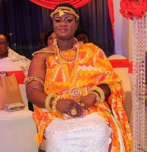 Obaahemaa Ofosua Amoakoa I,  Queen Mother of the Kwahuman Association of Minnesota