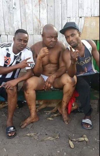 Bukom Banku (middle)