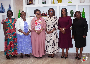First Lady Lordina Mahama with the executives of the Ministers' Wives of AG