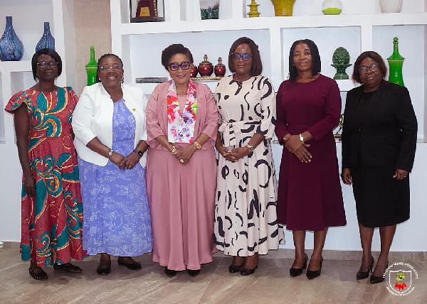 First Lady Lordina Mahama with the executives of the Ministers' Wives of AG