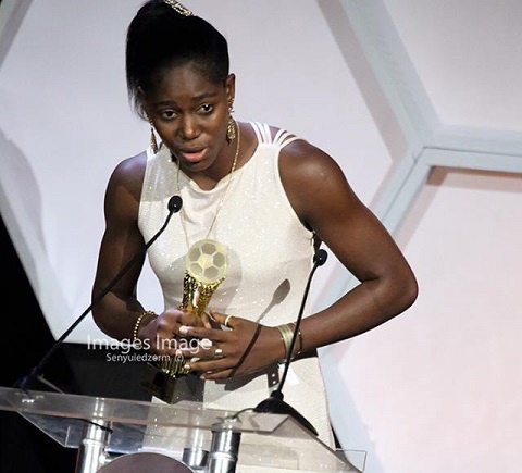 Asisat Oshoala cried as received her award