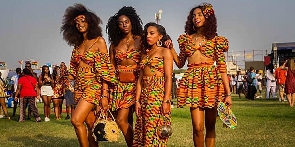 A photo of female diasporans in Ghana during 2019 Afrochella