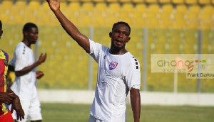 Inter Allies defender Issahaku Zakari has signed a one-year contract renewal deal with Capelli Boys