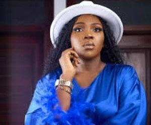 Highest Eri is an entertainment journalist