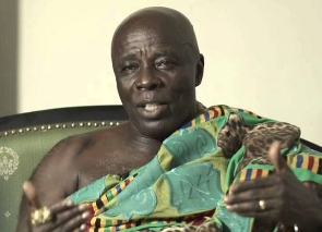 Okyenhene ‘fights’ Nana Addo over community mining programme