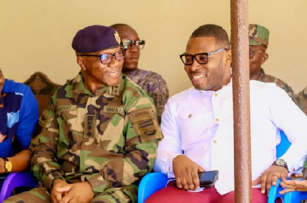 Samuel Brako interacting with  the Army Chief, Major General L.K. Gbetanu
