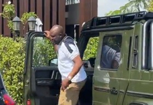 Ibrahim Mahama alighting from his vehicle to attend the event