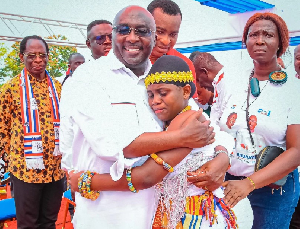 Bawumia Hug